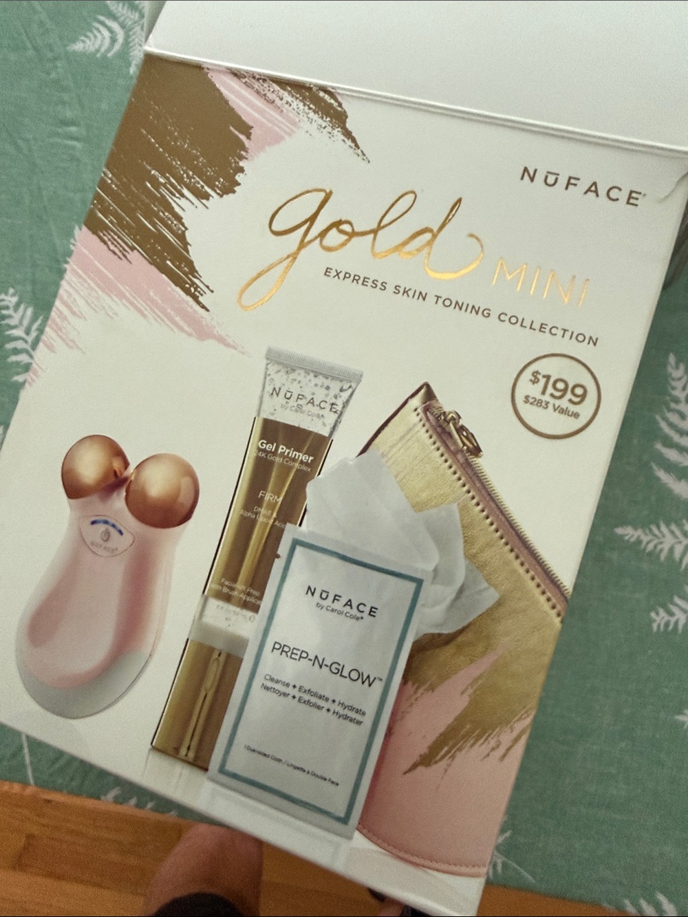 NuFACE Gold Mini Express Skin Toning Set — Pink & Gold